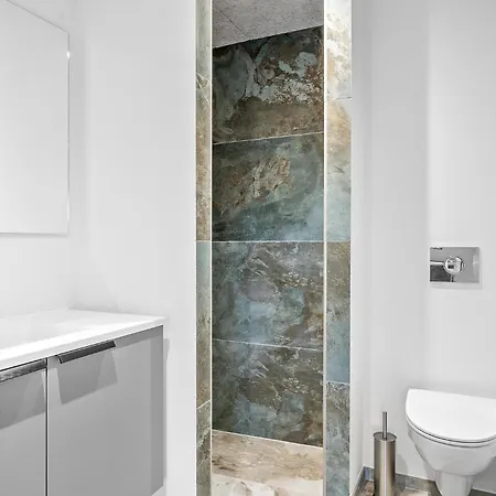 Stunning In With Kitchen Casa vacanze *