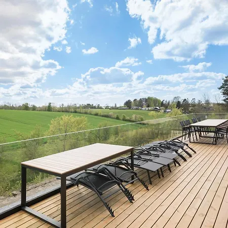 Stunning In With Kitchen *