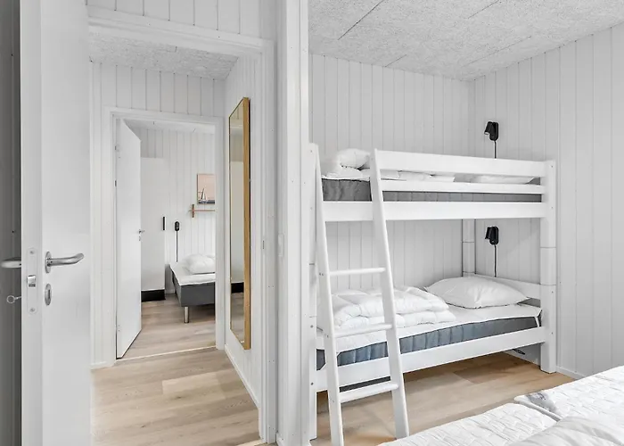 Stunning In With Kitchen *